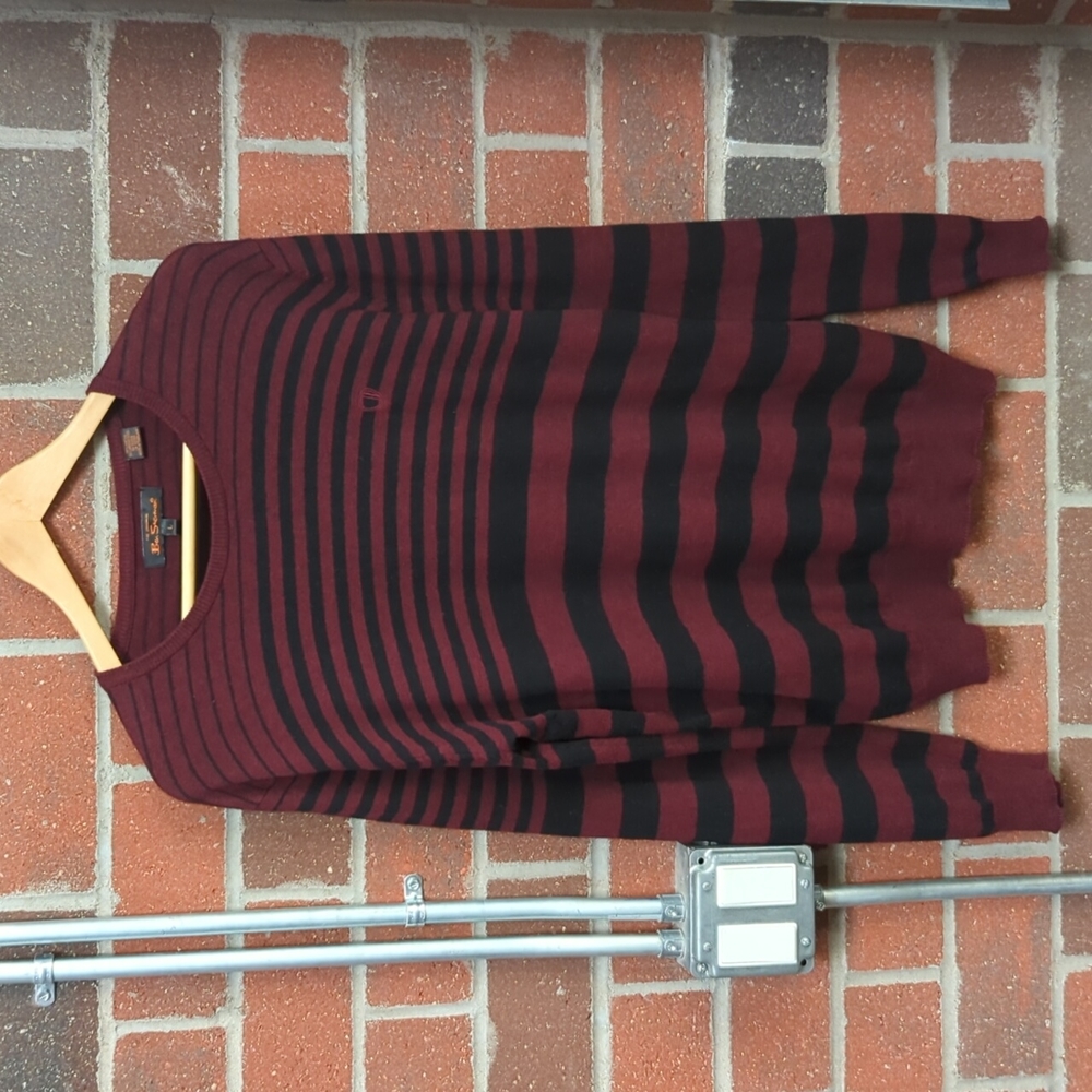 Ben Sherman V-neck Burgundy Striped Logo Sweater Size Large L Like New